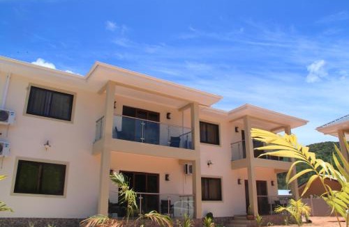 Grand Anse Apartment | Yvon's Tropical Villa