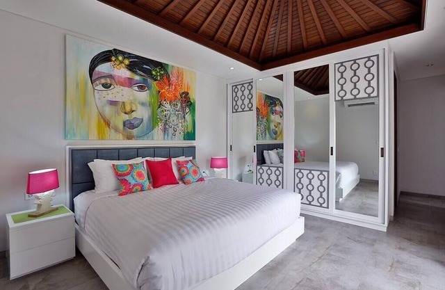 BEACHFRONT 3 BEDROOM FAMILY VILLA This luxury 3 bed villa epitomes style, luxury and comfort