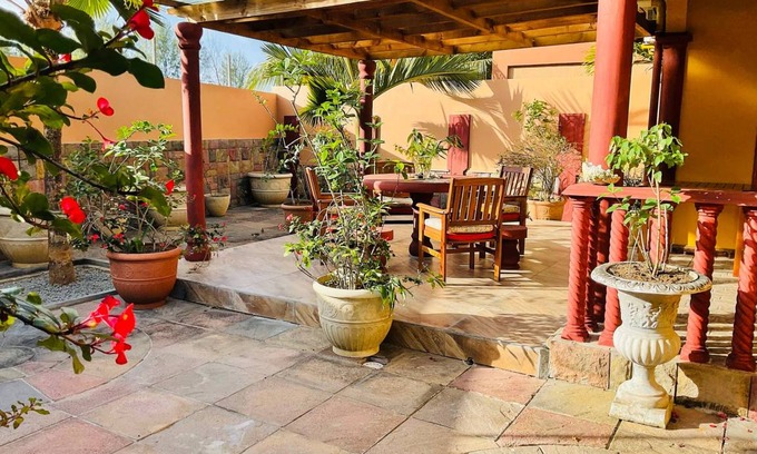 Zig Zag Ward Villa | 120 m² Villa ∙ 2 bedrooms ∙ 4 guests