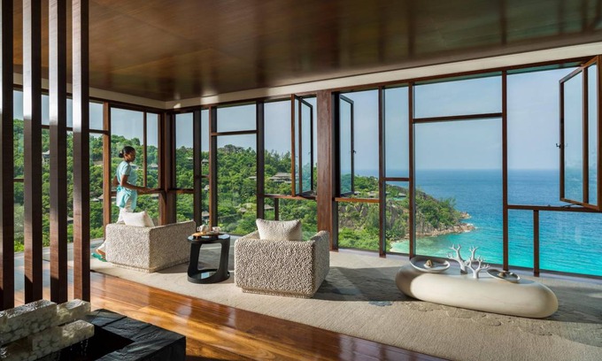 Mahe Island Resort | 1588 m² Resort ∙ 5 bedrooms ∙ 127 guests