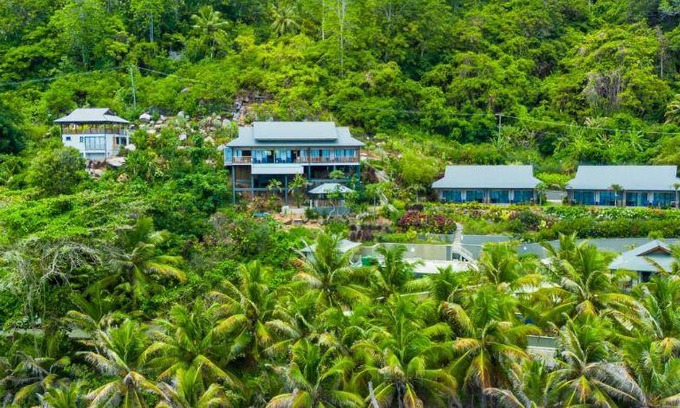 Anse Royale Hotel | 162 m² Hotel ∙ 2 bedrooms ∙ 6 guests
