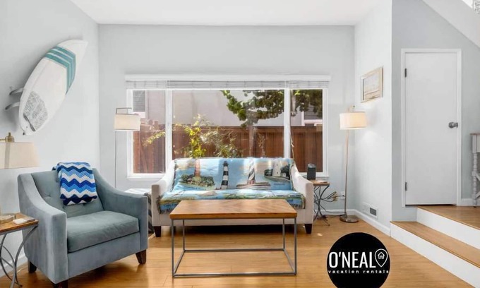 Rio del Mar House | 2 Bedroom Seascape Getaway - 5 min from beach!