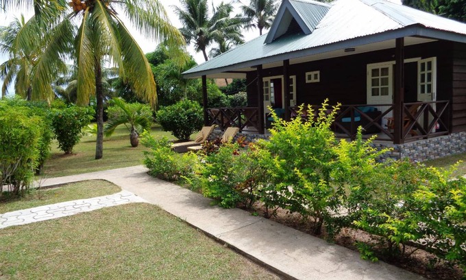 La Digue Bed & Breakfast | 25 m² Bed and breakfast ∙ 2 bedrooms ∙ 5 guests