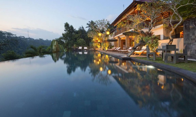 Kenderan Resort | 250 m² Resort ∙ 3 bedrooms ∙ 127 guests