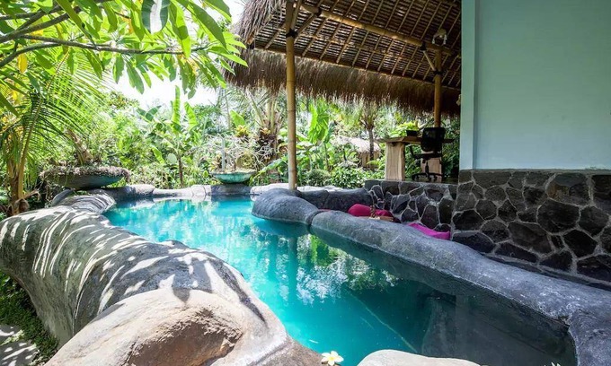 Penatih Villa | 300 m² Villa ∙ 5 bedrooms ∙ 9 guests