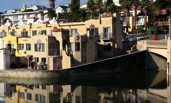 Capitola Hotel | 450 m² Hotel ∙ 2 bedrooms ∙ 127 guests