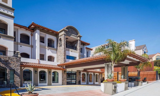 Beach Hill - Beach Flats Hotel | 49 m² Hotel ∙ 127 guests