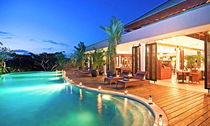 Jimbaran Bay Villa | 500 m² Villa ∙ 4 bedrooms ∙ 8 guests