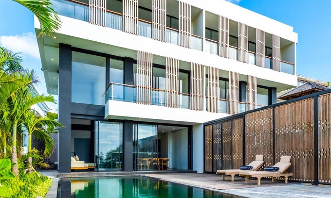 Jimbaran Villa | 600 m² Villa ∙ 6 bedrooms ∙ 14 guests