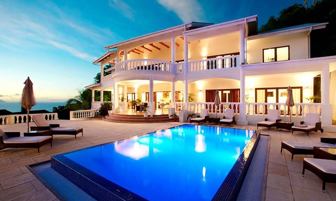 Glacis Villa | 70 m² Villa ∙ 4 bedrooms ∙ 10 guests
