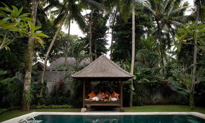 Sayan Villa | 700 m² Villa ∙ 3 bedrooms ∙ 6 guests