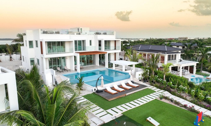 Ocean Point Villa | Azure Sunset Villa