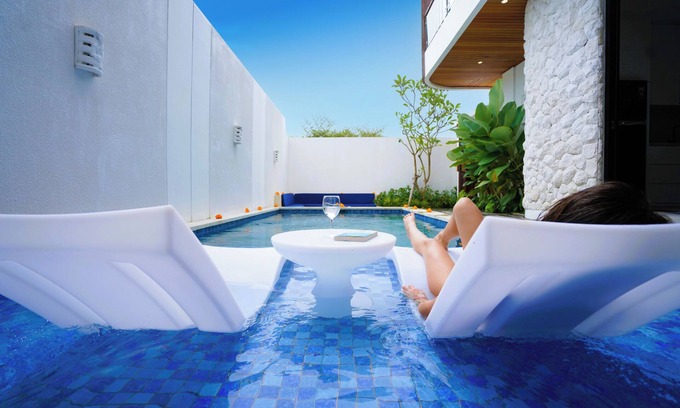 Jimbaran Villa | Balangan Peak Retreat: NEW 3BR Luxury Villa. Family Friendly, Surf, Golf, More