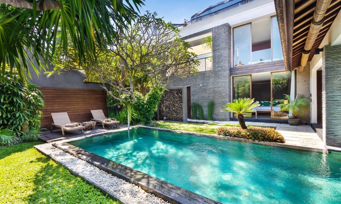Petitenget Villa | Beautiful 5 Star Holiday Villa in a Prime Location in Seminyak