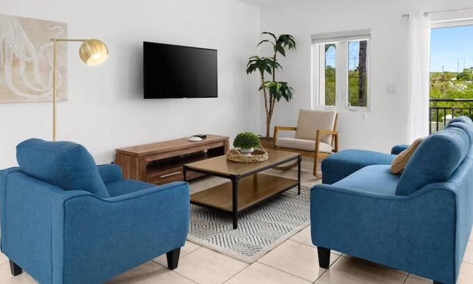 Venetian Road Settlement Apartment | Brand New 2 Bedroom - Centrally Located