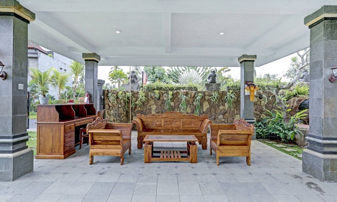Lodtunduh Hotel | Capital O 90654 Pondok Wisata Buana Amerta