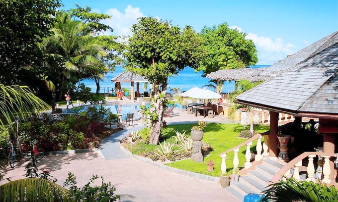 Amitie Hotel | Castello Beach Hotel