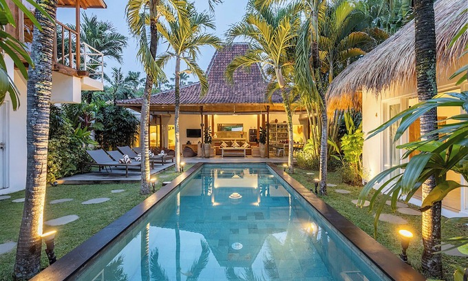 Drupadi Villa | Central Oberoi, Seminyak – Newly Renovated Villa Riva