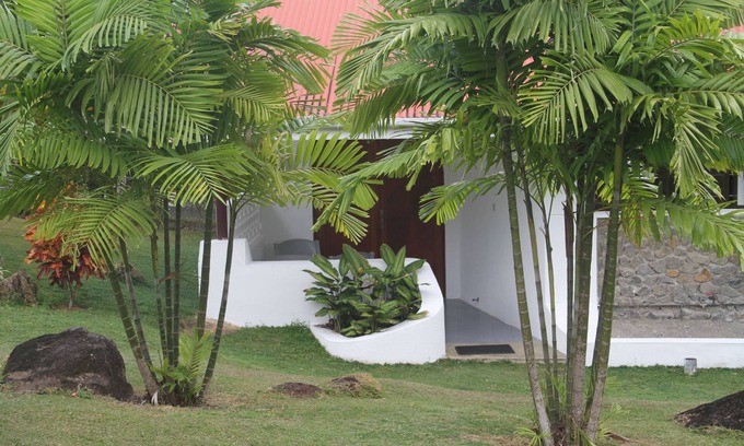 Bel Ombre Hotel | Daniella's Bungalows
