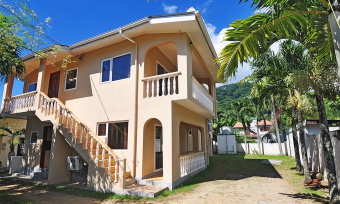Beau Vallon Apartment | GT Self Catering Apartments