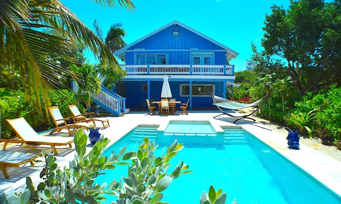 The Bight Villa | Hideaway Villa TCI – Steps to Grace Bay Beach, Private Pool with Sunset Views