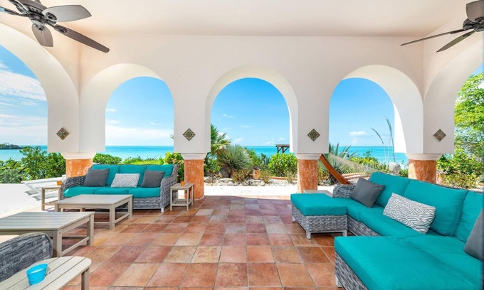 Ocean Point Villa | La Koubba - 6 Bedrooms