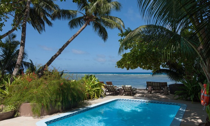 La Passe Hotel | Le Repaire - Boutique Hotel & Restaurant