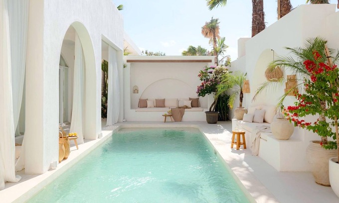 Tanjungbenoa Villa | New 2BR Stylish Private Villa in Uluwatu Bingin