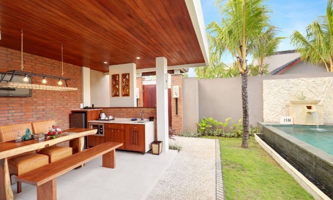 Jimbaran Bay Villa | One Bedroom Suite Villa with a private pool only 5 minutes drive to the beach