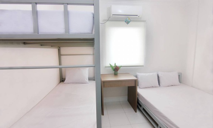Gatot Subroto Resort | Private room ∙ 3 guests