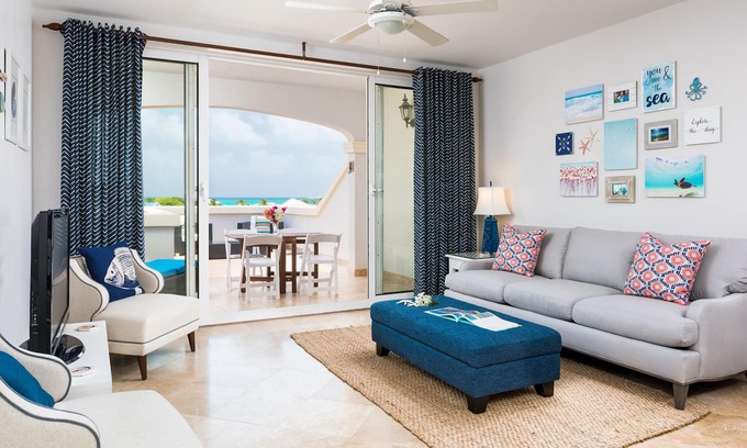 The Bight Condo | Sea Dreams - Jr 1 bdrm with Panoramic Ocean views!