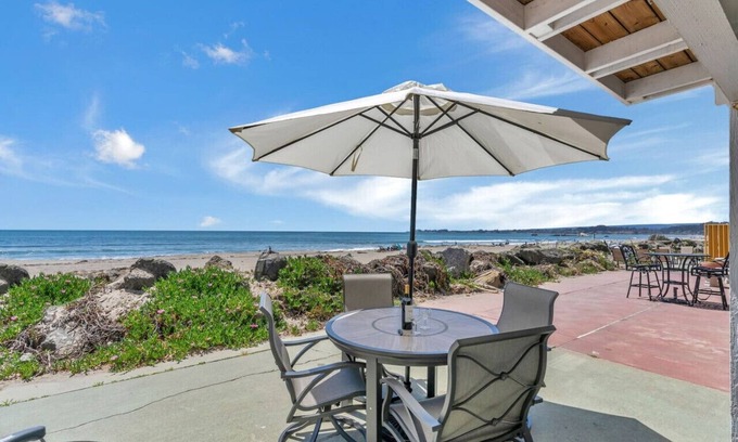 Rio del Mar House | Seaside Sanctuary - Beach Front Home on the "Island"