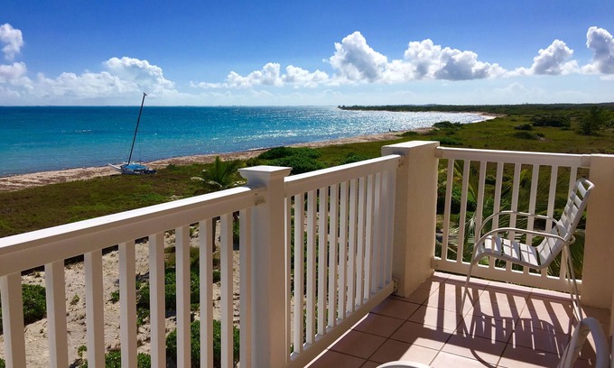 Wheeland Settlement Condo | Spring Promotion! Enjoy 10% off the rental rate, Limited Time offer. Book Today!