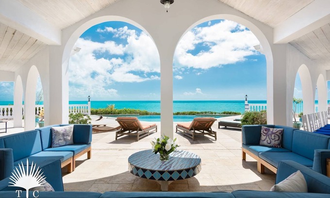 Long Bay Hills House | TC Villas -Conched Out -Family & Group Paradise w. Pool & Rooftop Terrace