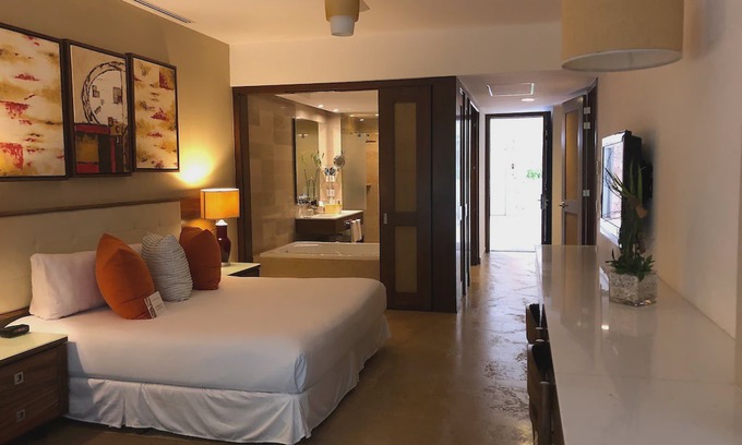 Villa Juarez Resort | THE GRAND BLISS 1Bedroom Master Suite