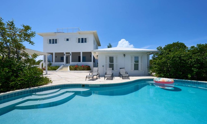 Long Bay Hills Villa | Villa ∙ 5 bedrooms ∙ 10 guests