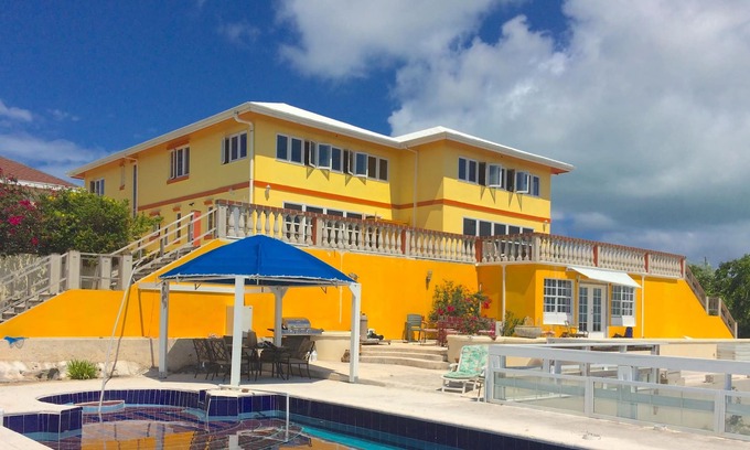 Long Bay Hills Villa | Welcome To Seabreeze Retreat