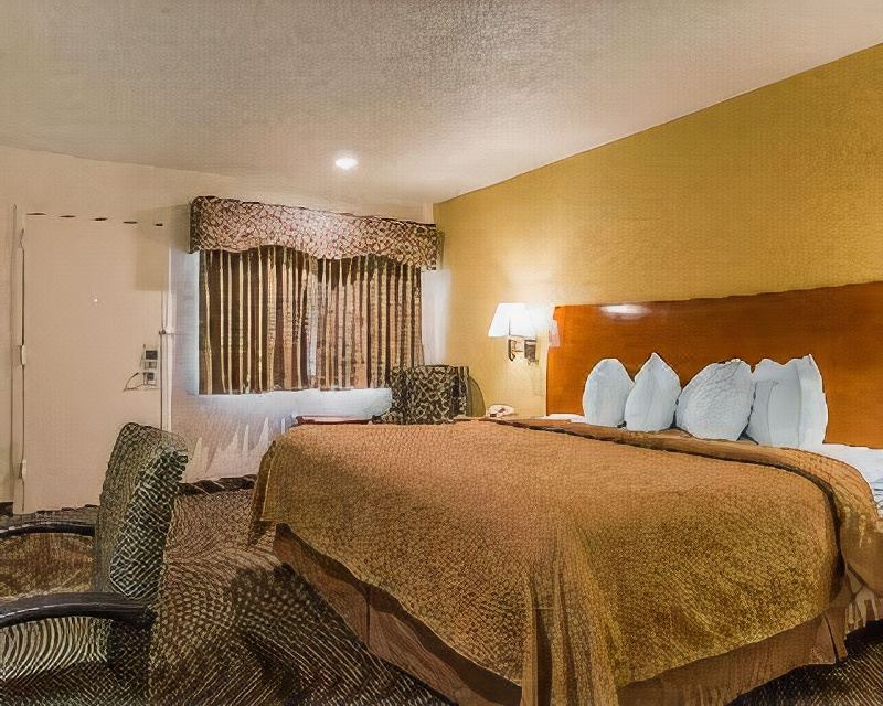 Photo of Bedroom in Westside Santa Cruz