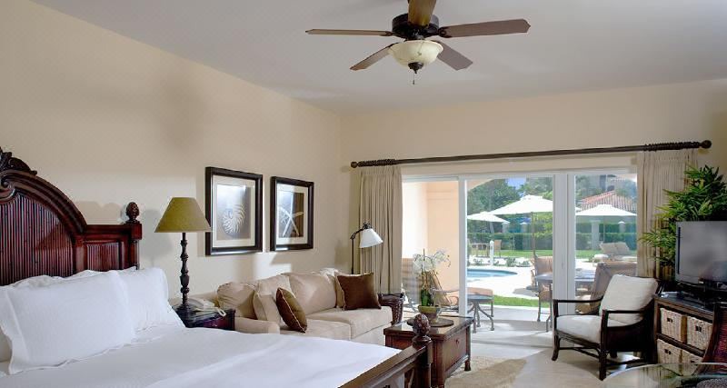 Photo of Others in Grace Bay