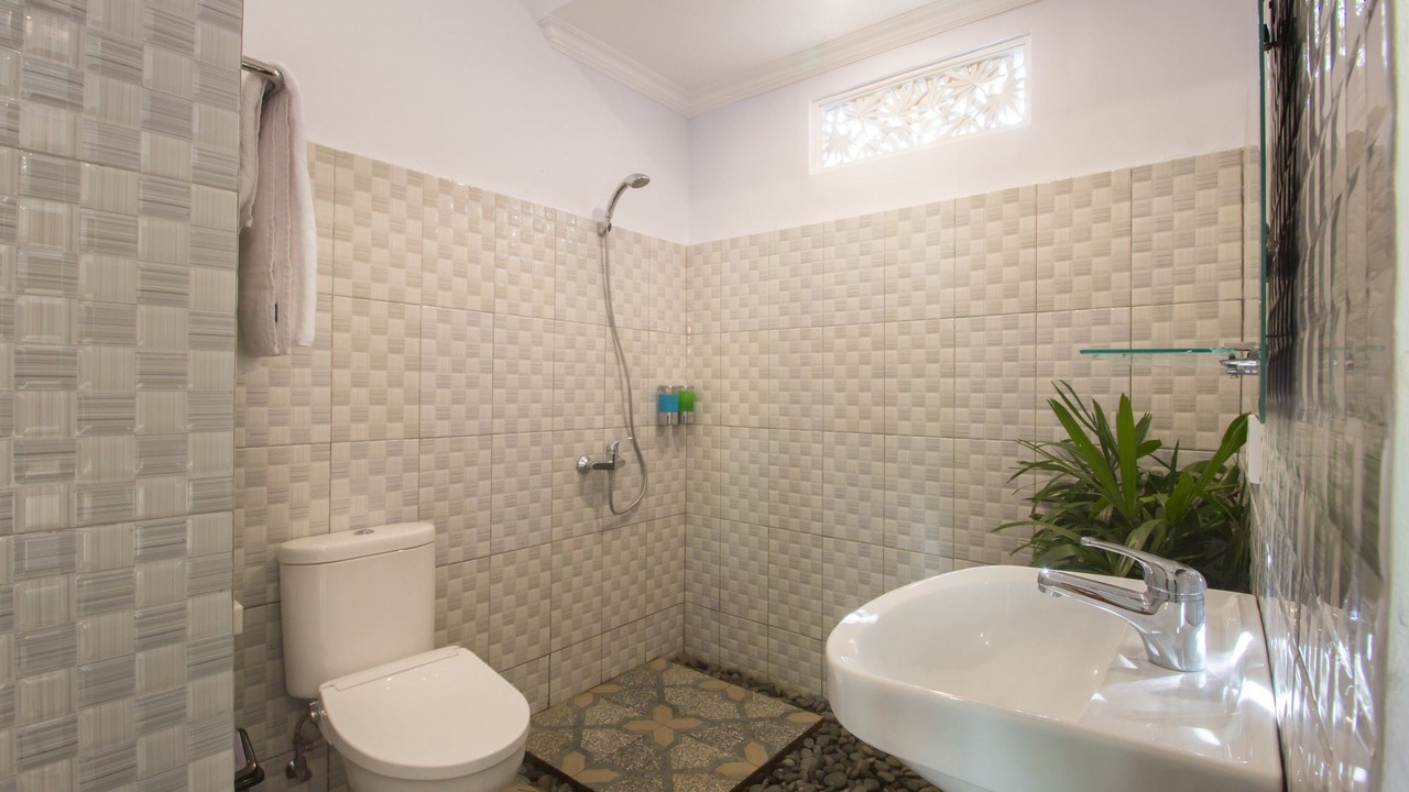 Photo of Bathroom in Lodtunduh