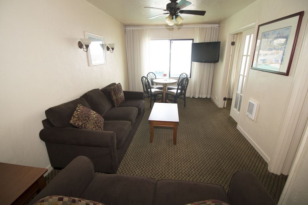 Photo of Livingroom in Capitola