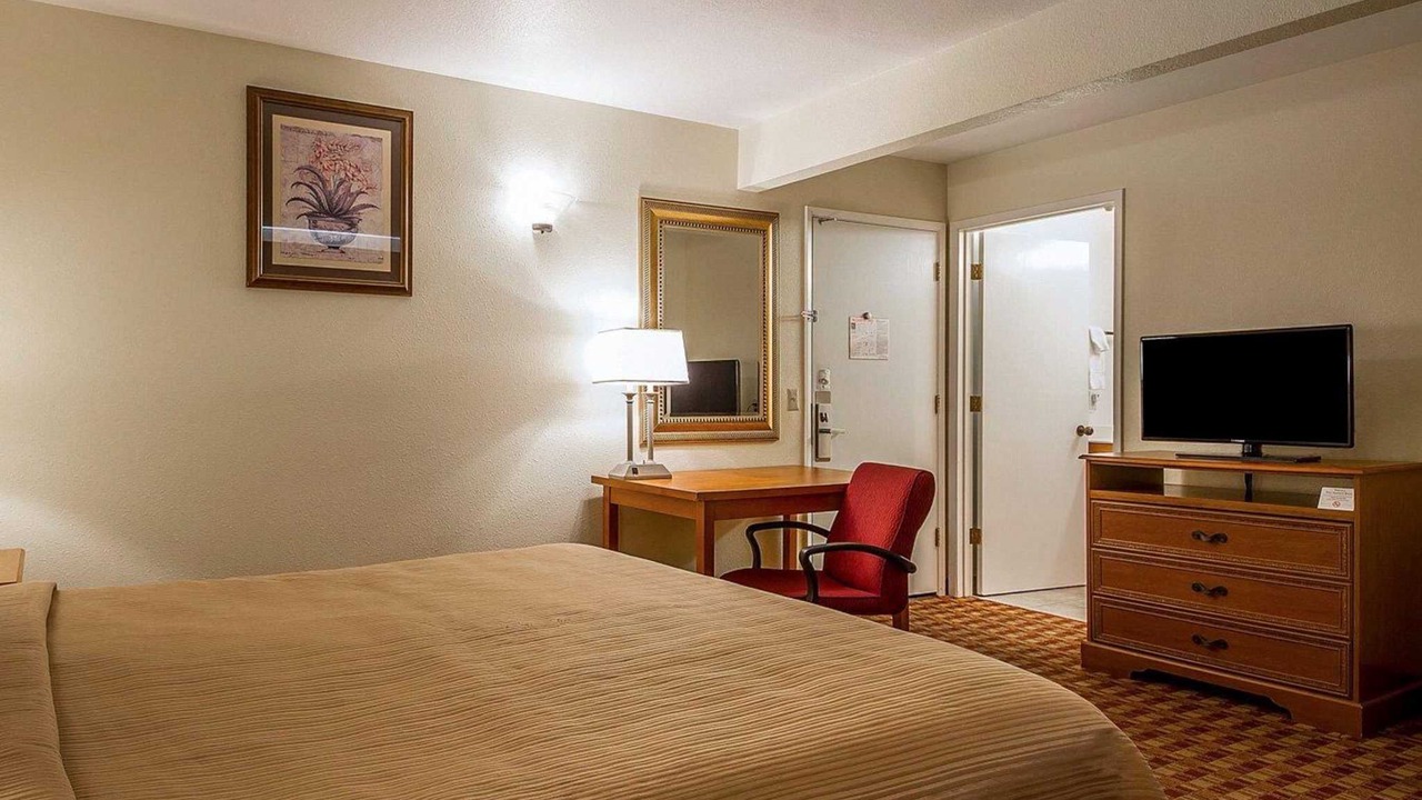 Photo of Bedroom in Capitola