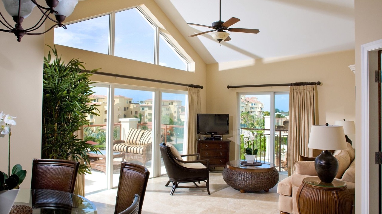 Photo of Livingroom in Grace Bay