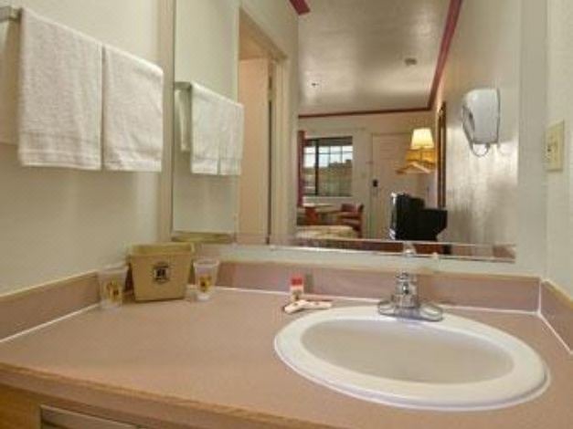 Photo of Bathroom in Beach Hill - Beach Flats