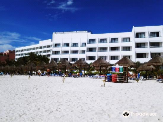 Photo of Buildings in Punta Cancun