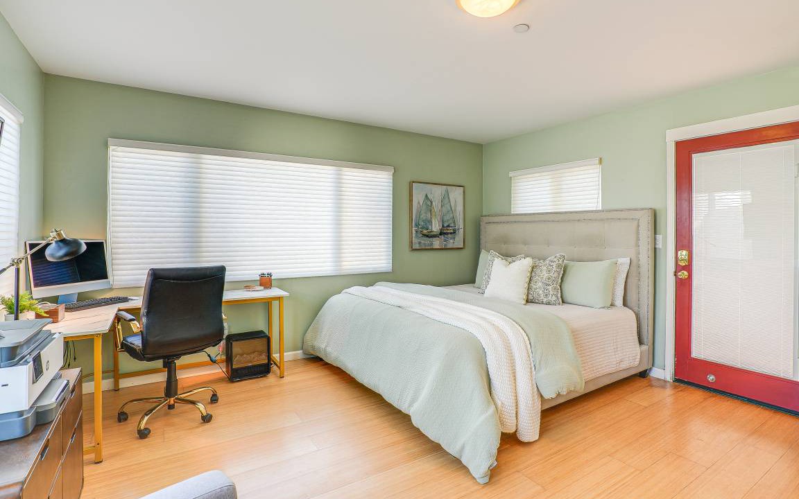 Photo of Bedroom in Westside Santa Cruz
