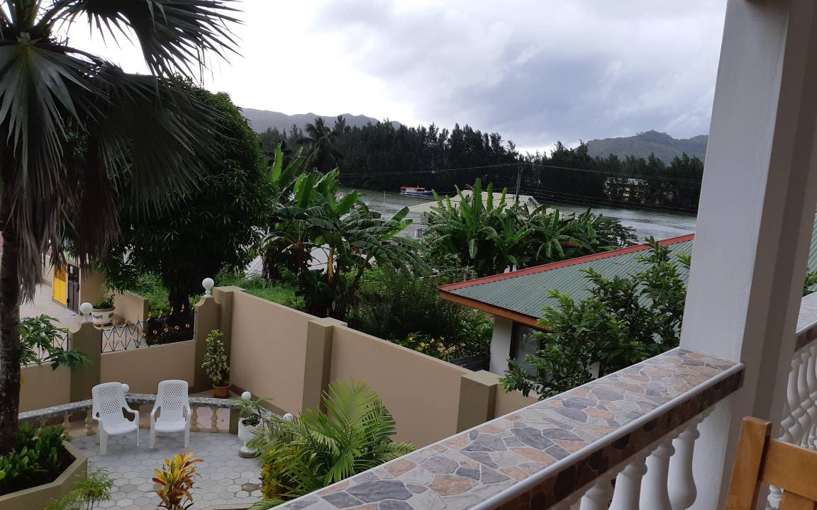 Photo of Patio Balcony in Baie Ste Anne