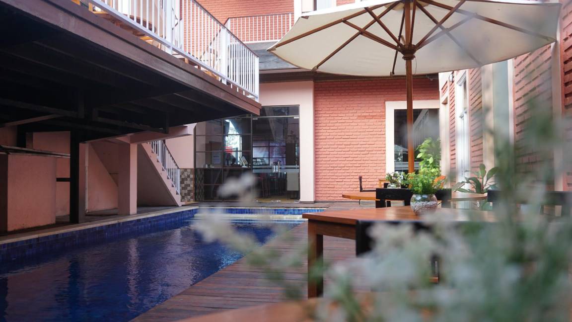 Photo of Patio Balcony in Downtown Kuta