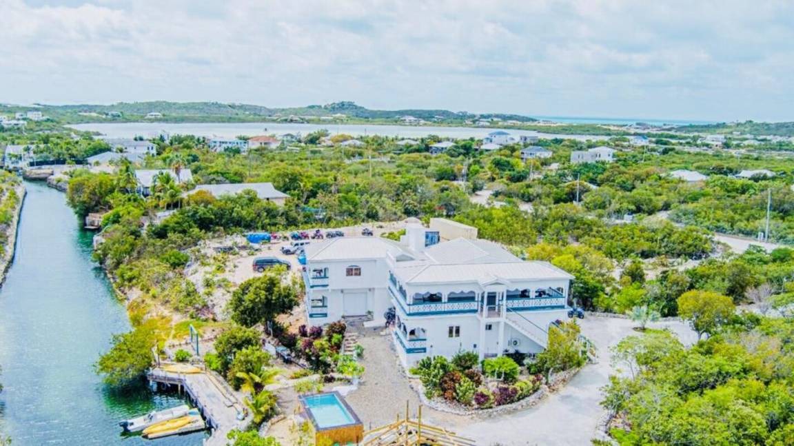 Photo of Others in Discovery Bay