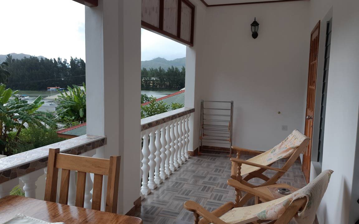 Photo of Patio Balcony in Baie Ste Anne